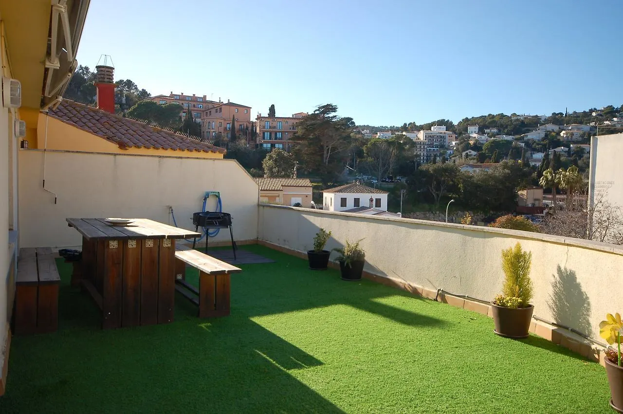 Lets Holidays Terrace Apartment Tossa de Mar