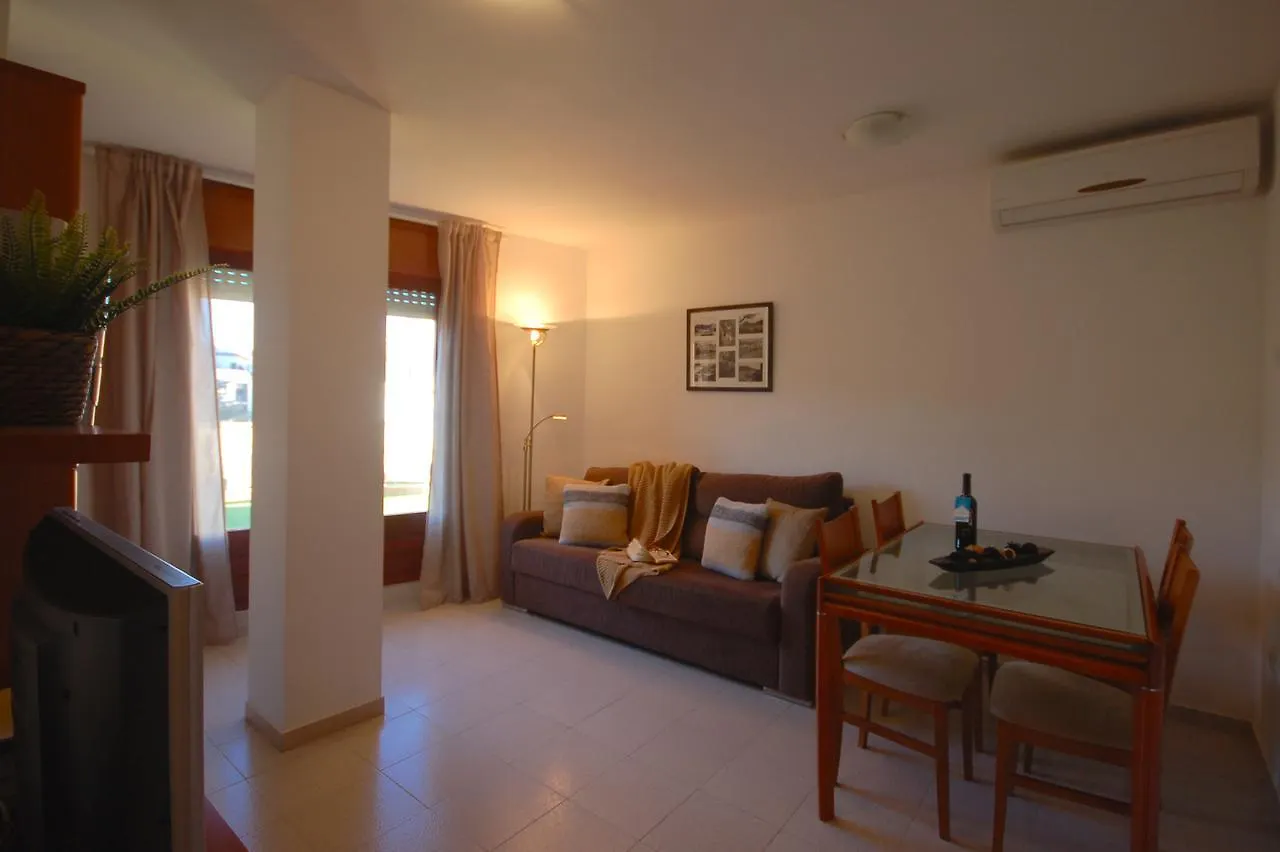 Lets Holidays Terrace Apartment توسا ذي مار